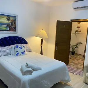 Only By Merengue House, 8 Minutos Airport Apartment